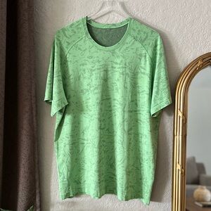 Lululemon Metal Vent Tech SS 2.0 Lime Green Shirt